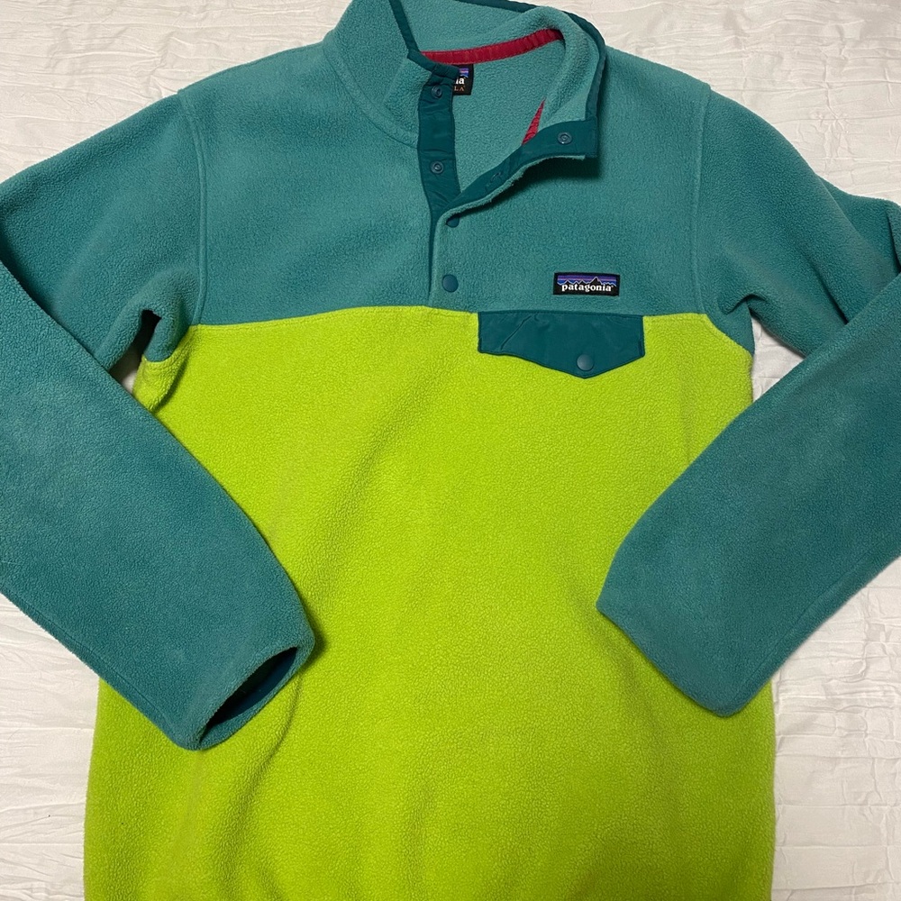 Women's Lightweight Synchilla Snap-T Fleece Pullover. Size Small.